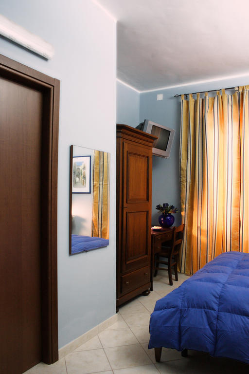 Hotel Piro Torrenova  Habitación foto